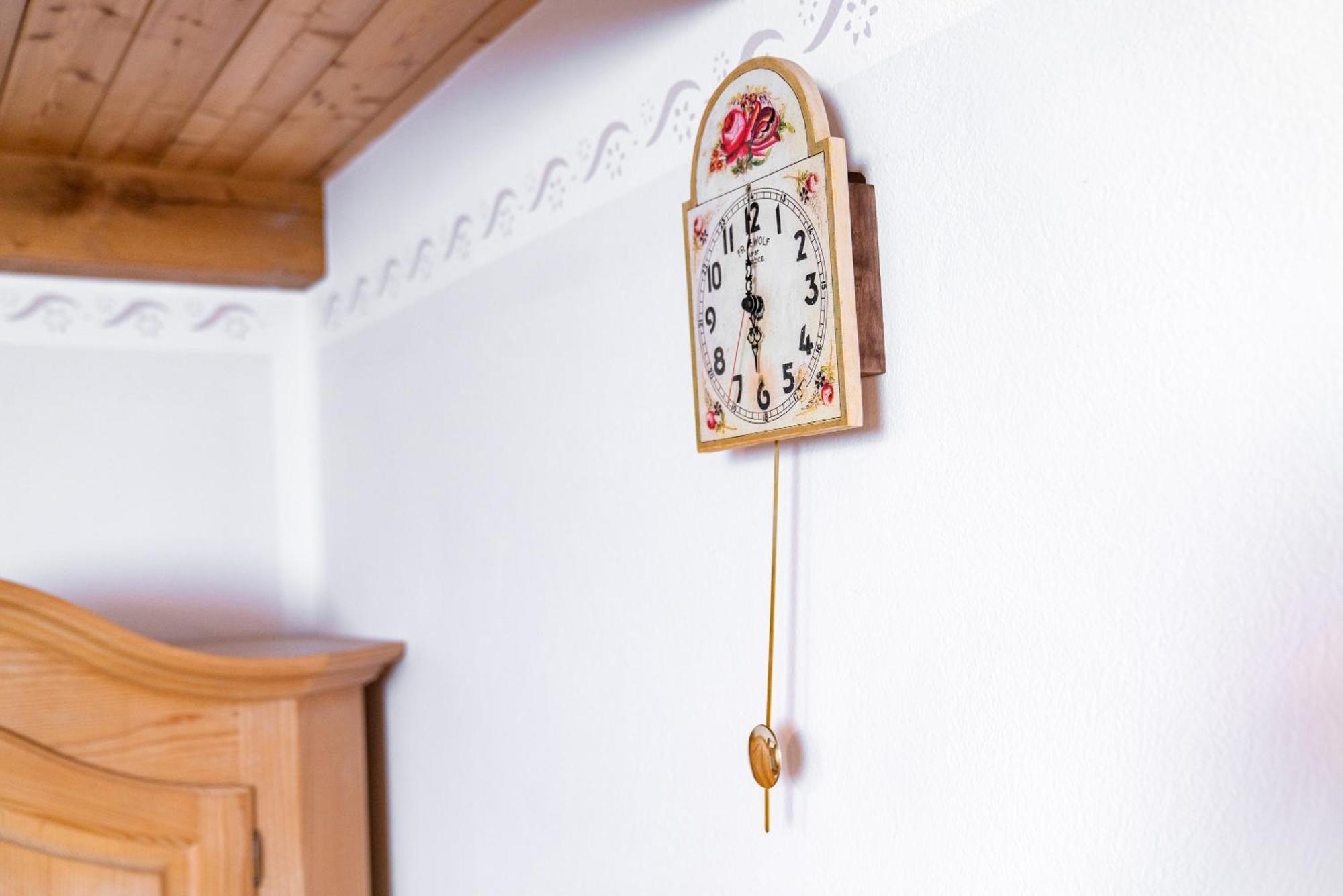 Guesthouse Mocivnik Okroglice Eksteriør bilde